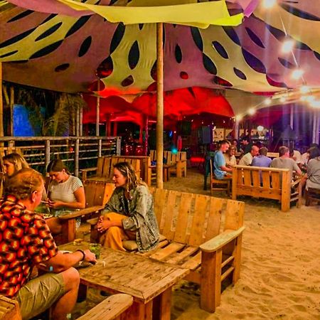 Zaigon Kite Surf Bed & Breakfast Mancora Exterior photo