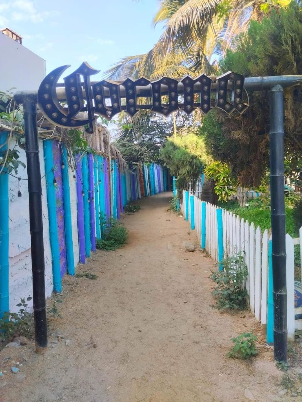 Zaigon Kite Surf Bed & Breakfast Mancora Exterior photo